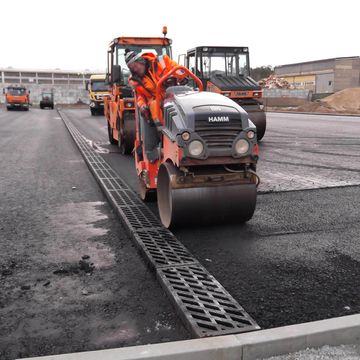 Системи водовідведення до зон високого навантаження, клас навантаження D400 - F900